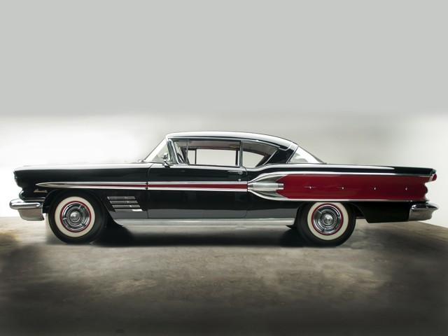 Pontiac Bonneville photo 4