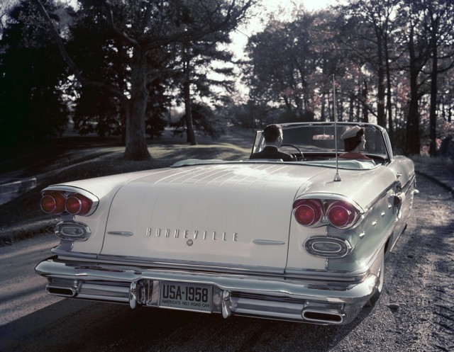 Pontiac Bonneville photo 7
