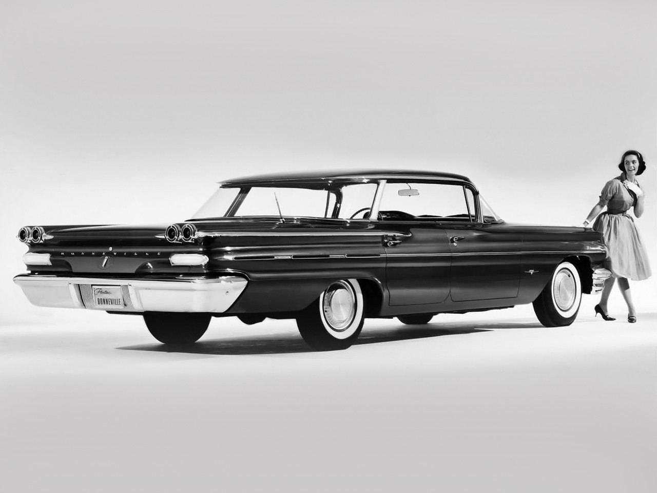 Pontiac Bonneville photo 4