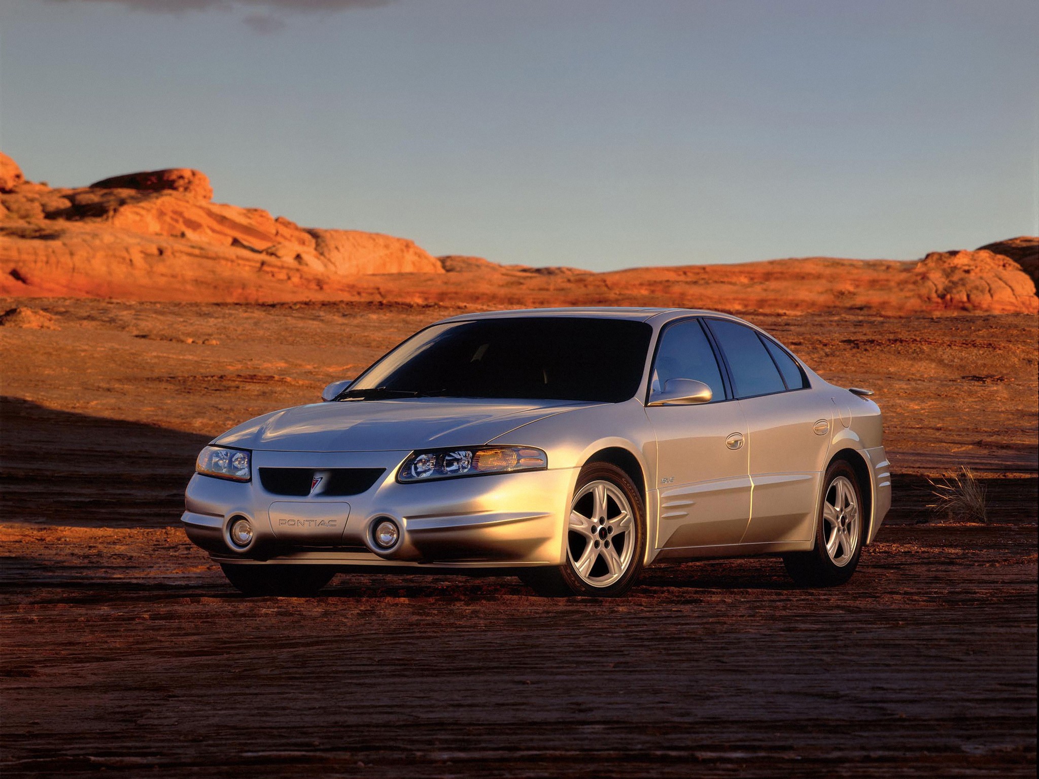 Pontiac Bonneville photo 8