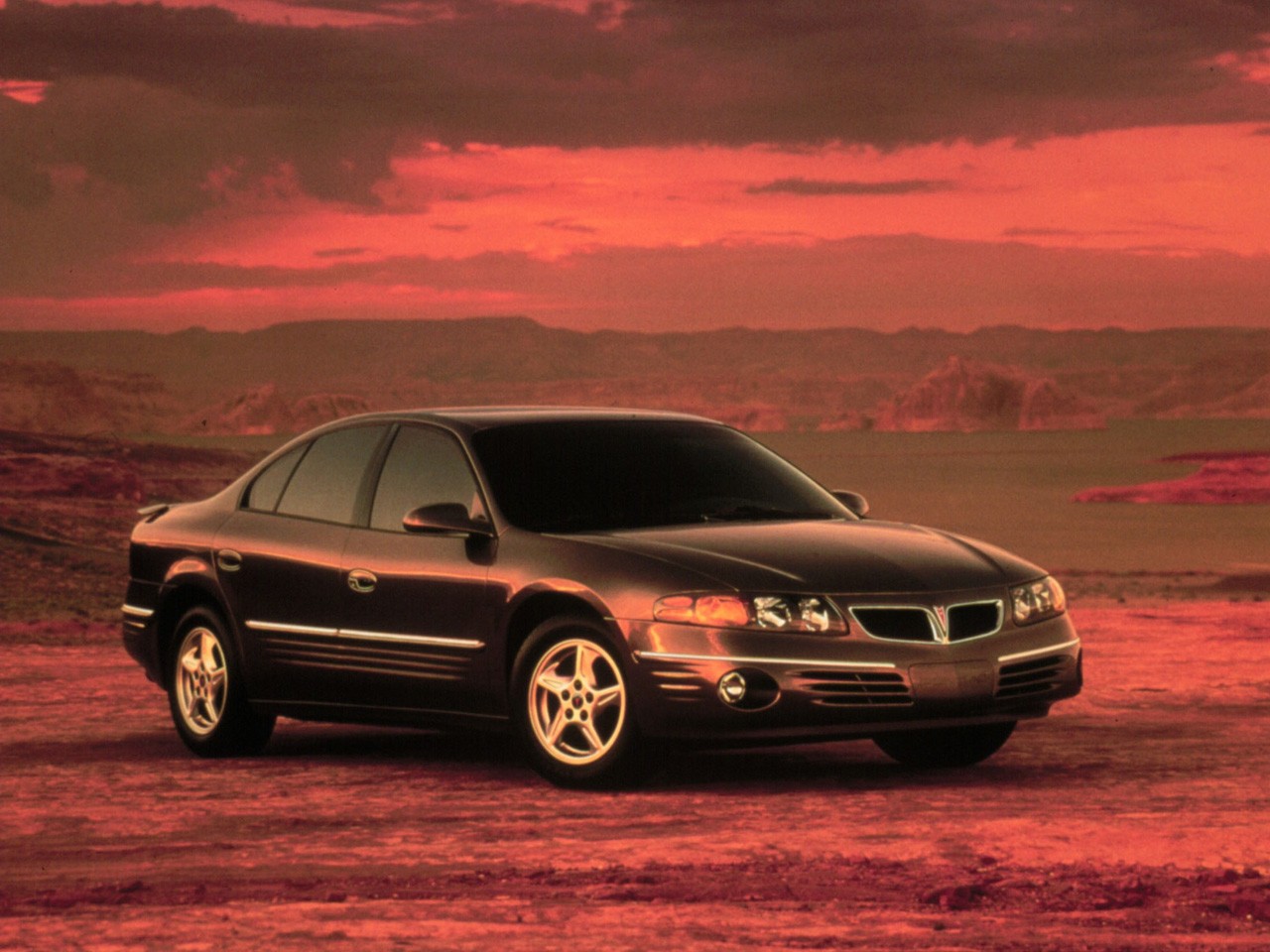 Pontiac Bonneville photo 9