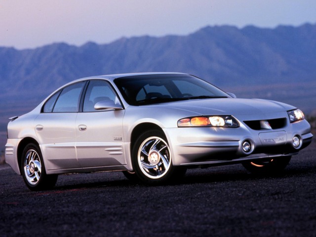 Pontiac Bonneville photo 18