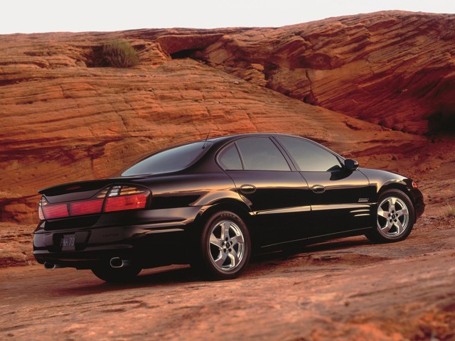 Pontiac Bonneville photo 20