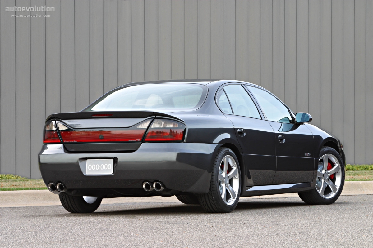 Pontiac Bonneville photo 2