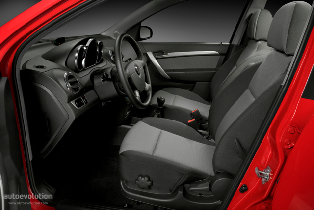 Pontiac G3 photo 11