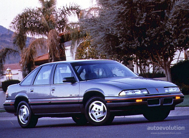 Pontiac Grand Prix photo 1