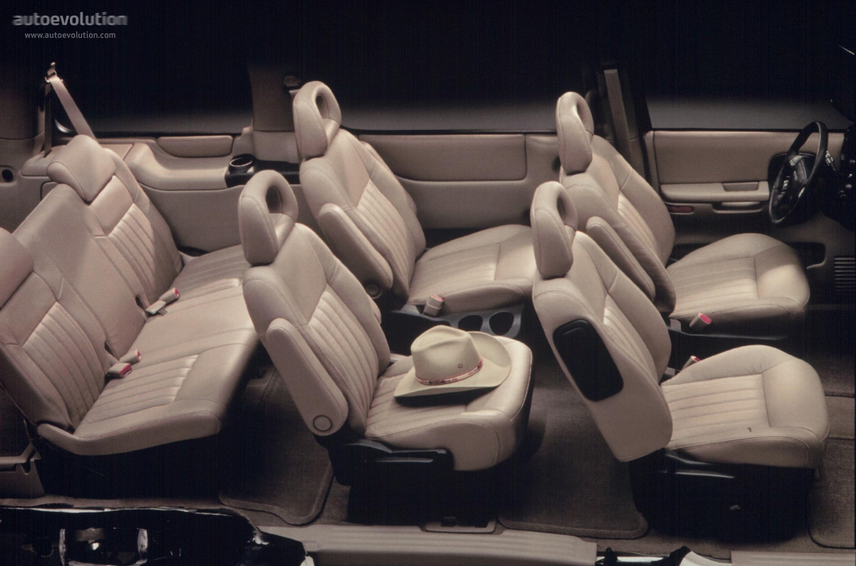 Pontiac Montana photo 7