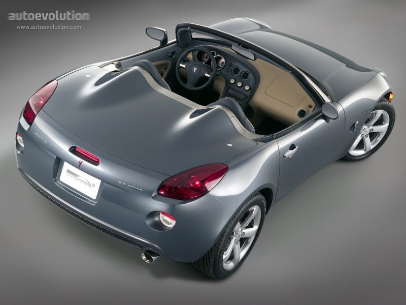Pontiac Solstice photo 6