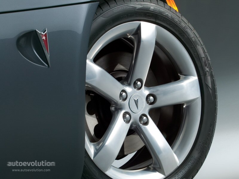 Pontiac Solstice photo 7