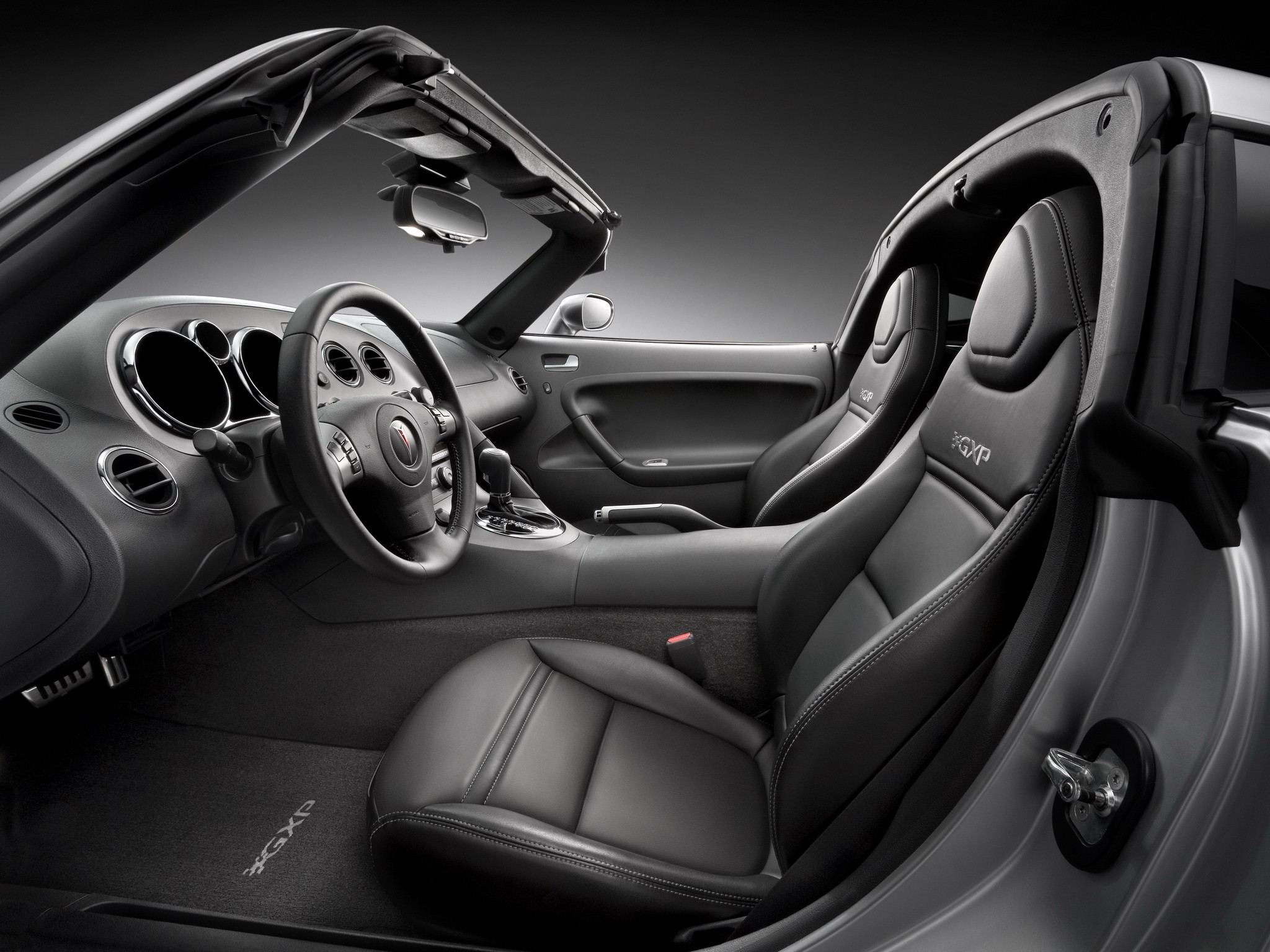 Pontiac Solstice photo 12