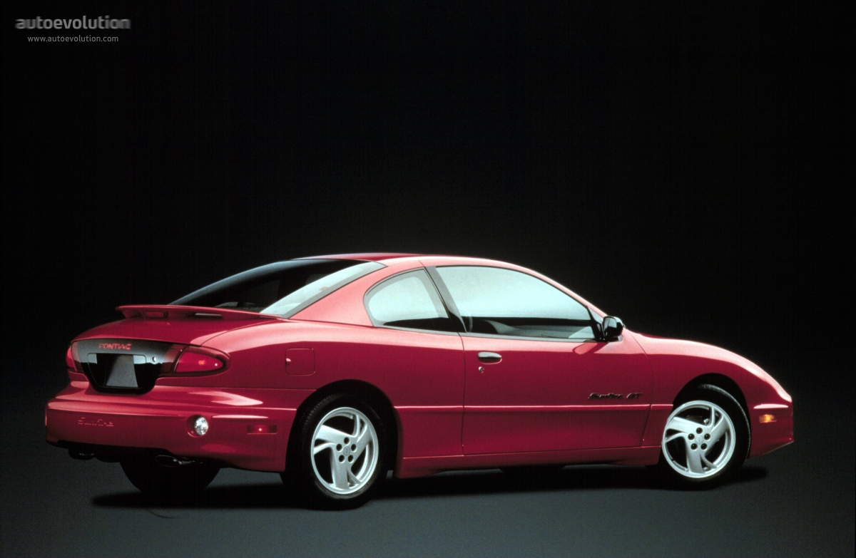 Pontiac Sunfire Coupe photo 2