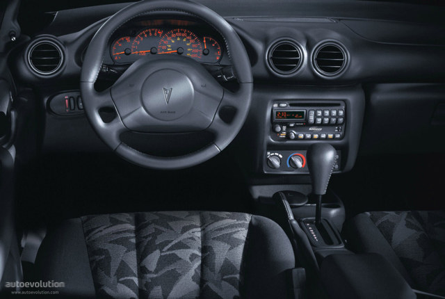 Pontiac Sunfire Coupe Foto 5
