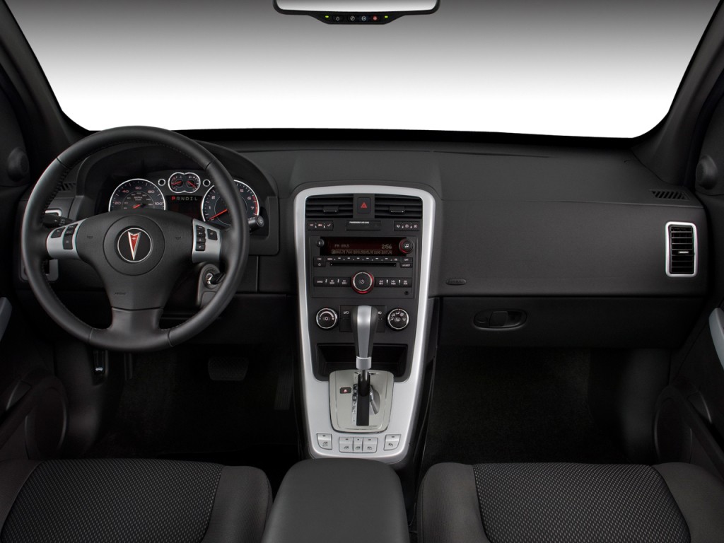 Pontiac Torrent photo 10