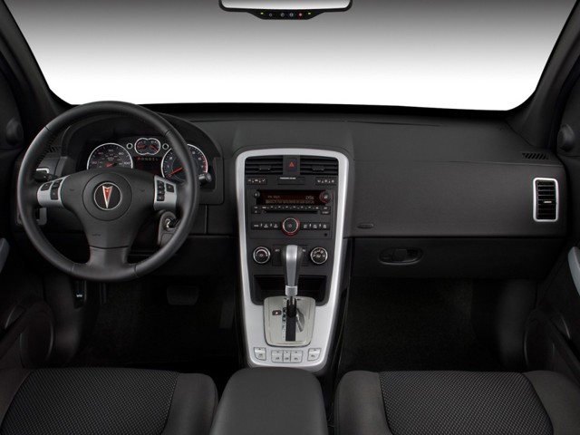 Pontiac Torrent photo 10