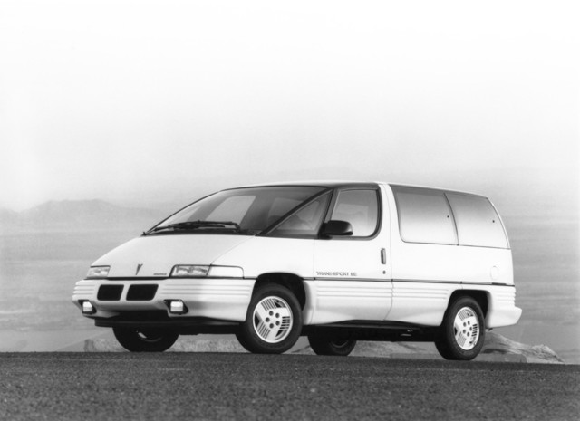 Pontiac Trans Sport photo 17