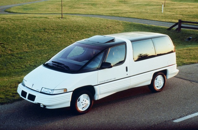 Pontiac Trans Sport photo 19