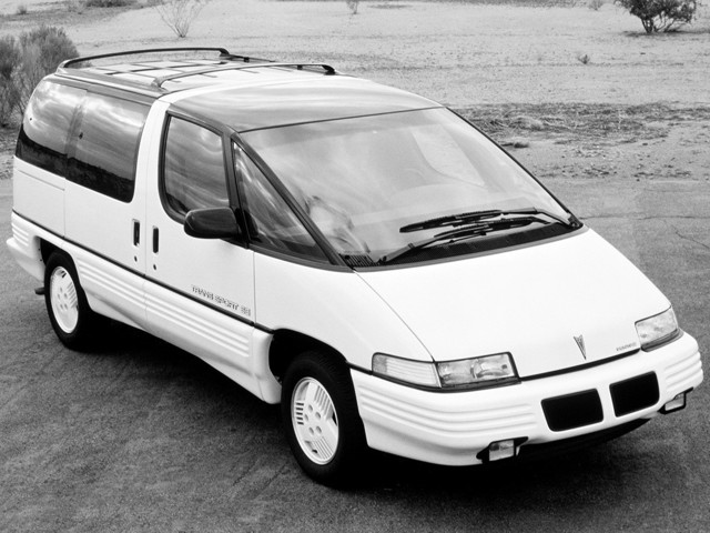 Pontiac Trans Sport photo 3