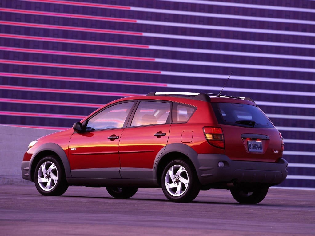 Pontiac Vibe photo 7