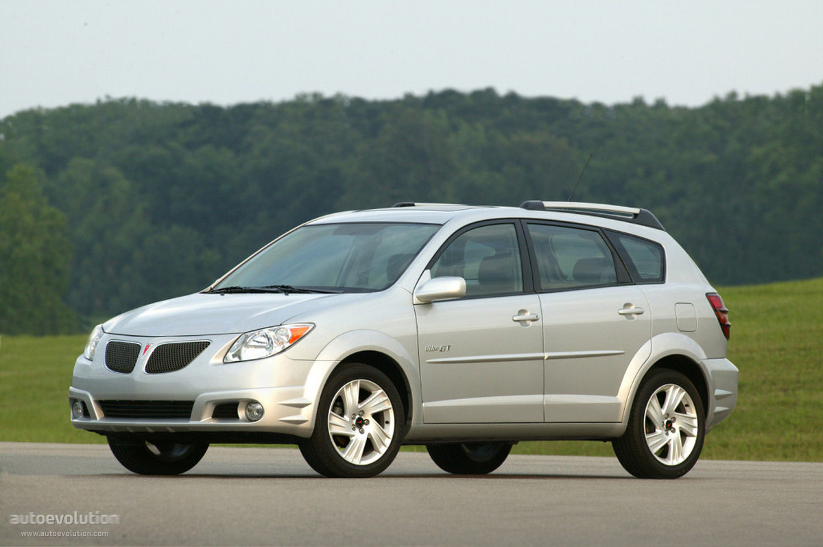 Pontiac Vibe photo 2
