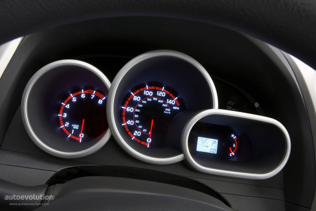 Pontiac Vibe photo 13