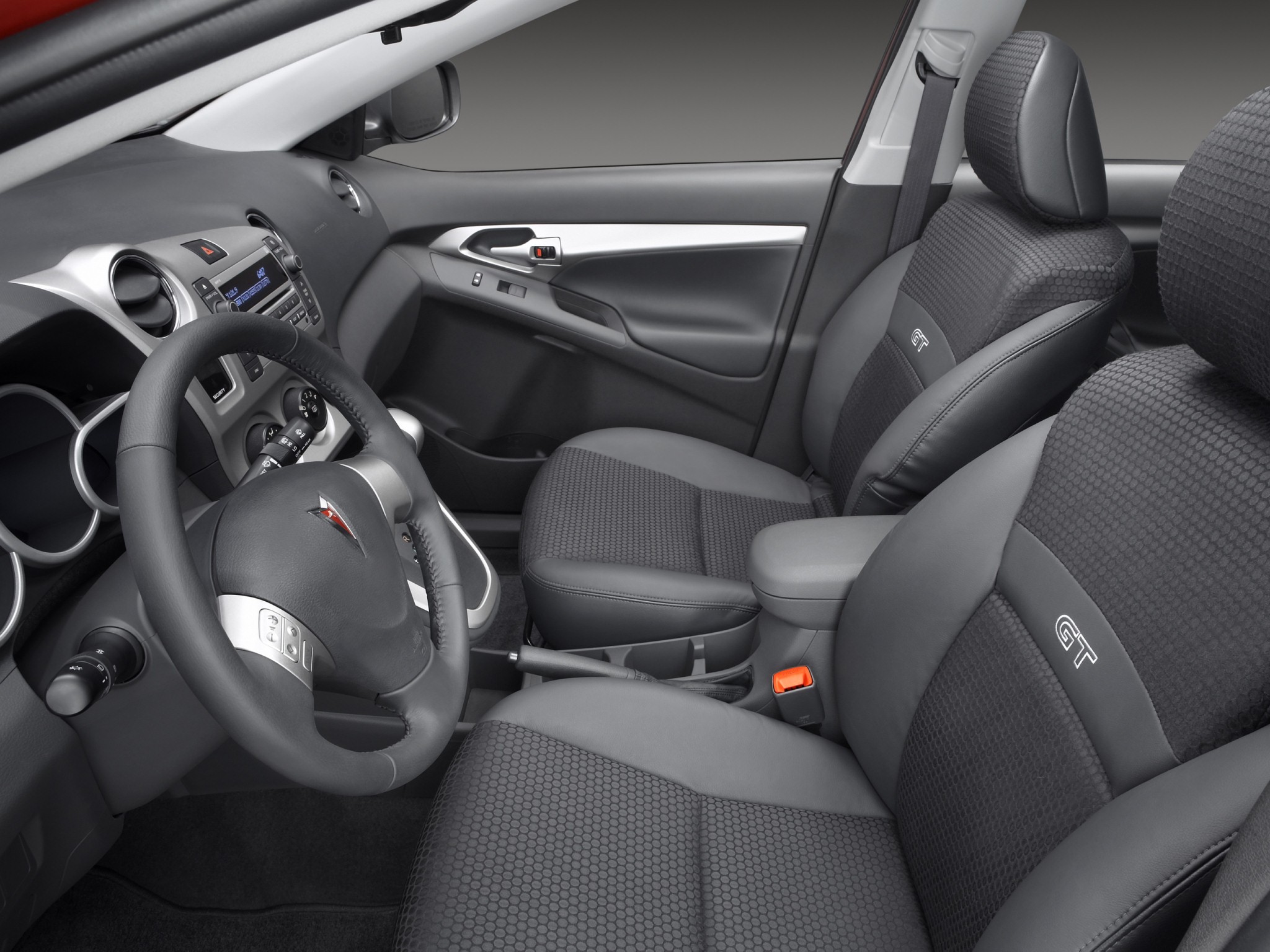 Pontiac Vibe photo 17