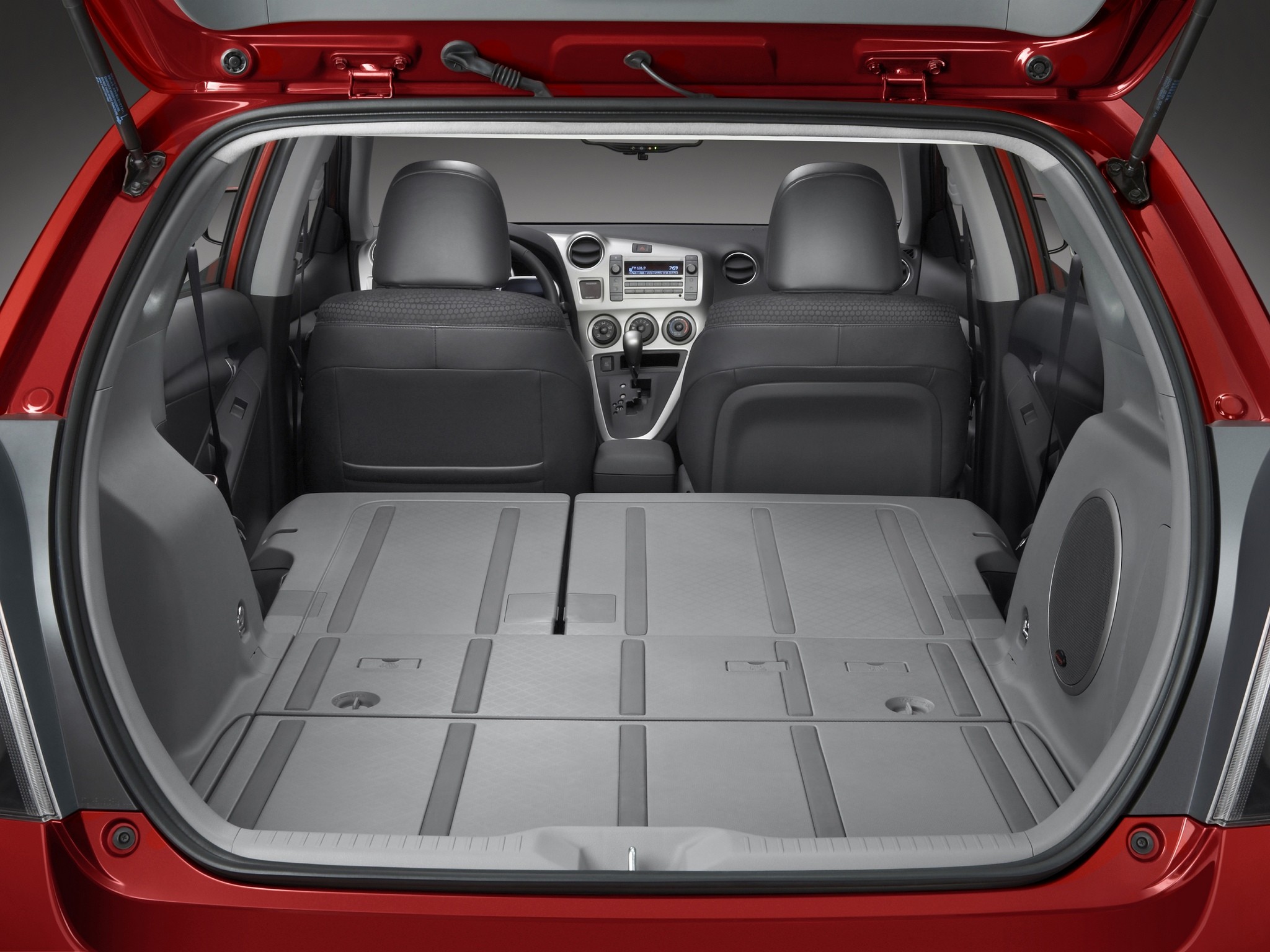 Pontiac Vibe photo 18