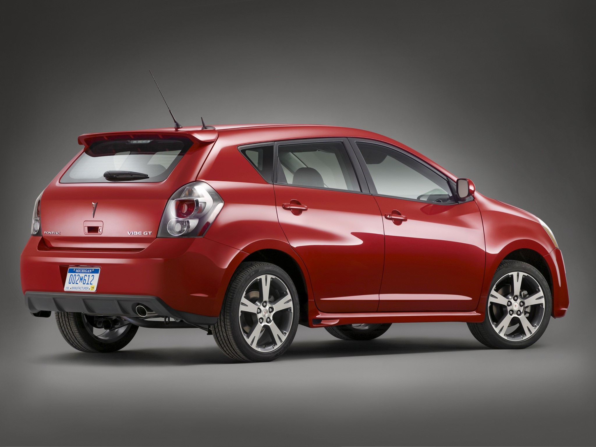 Pontiac Vibe photo 9