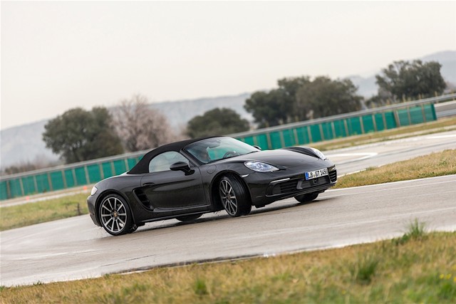 Porsche 718 Boxster S Foto 17