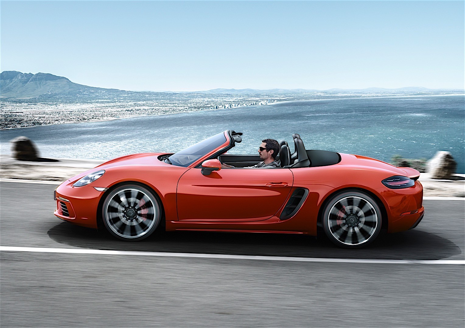 Porsche 718 Boxster S photo 18