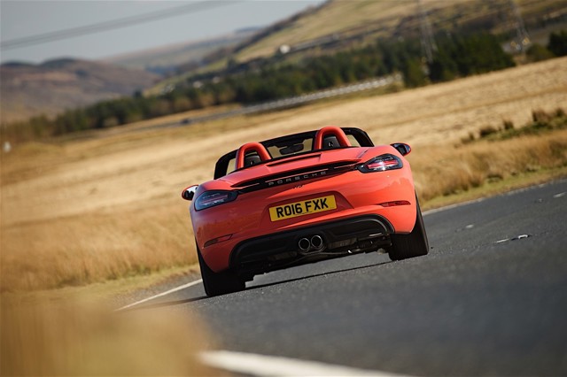 Porsche 718 Boxster S Foto 36