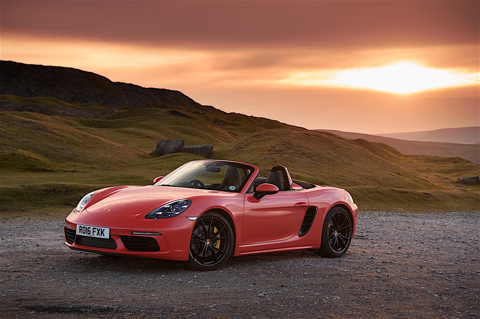 Porsche 718 Boxster S photo 38