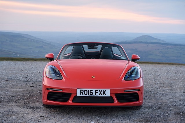 Porsche 718 Boxster S Foto 40