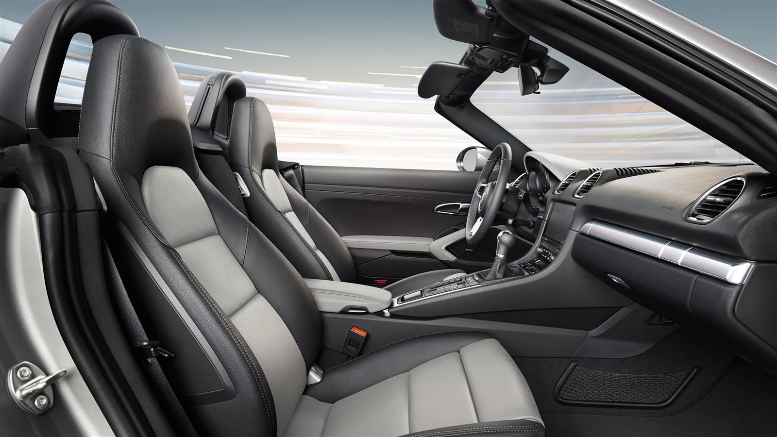 Porsche 718 Boxster photo 38