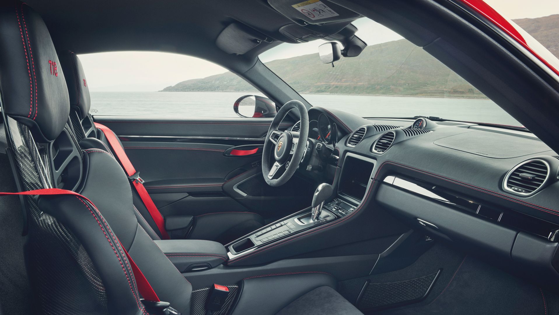 Porsche 718 Boxster photo 10