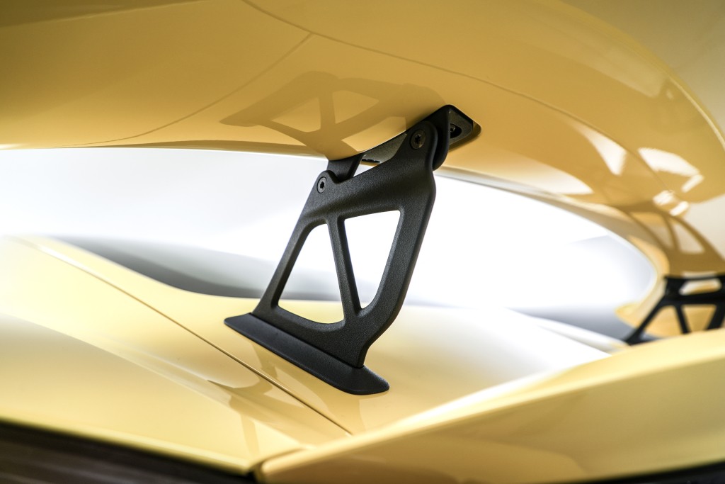 Porsche 718 Cayman Gt4 photo 14