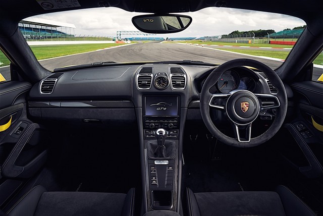Porsche 718 Cayman Gt4 foto 71