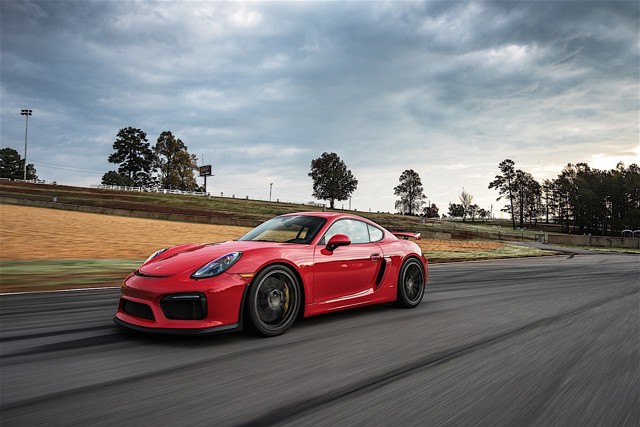 Porsche 718 Cayman Gt4 foto 2