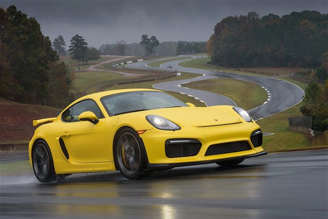 Porsche 718 Cayman Gt4 foto 9