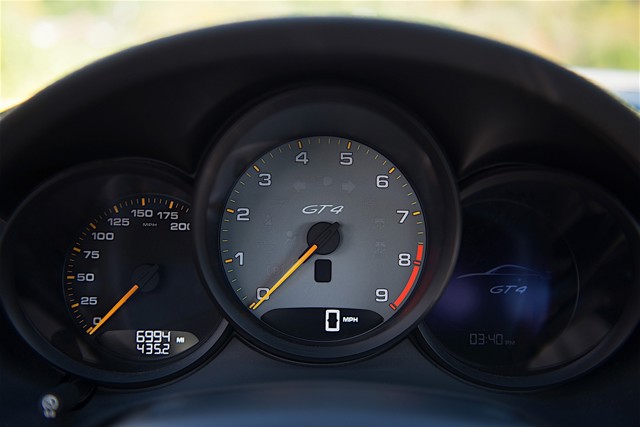 Porsche 718 Cayman Gt4 foto 64