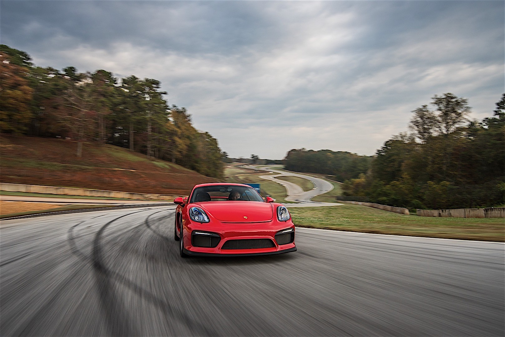 Porsche 718 Cayman Gt4 photo 59