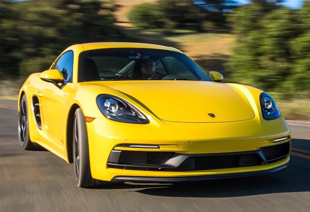 Porsche 718 Cayman Gts photo 15