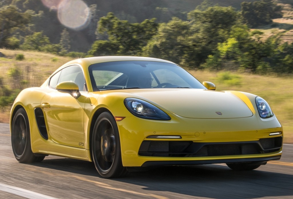 Porsche 718 Cayman Gts photo 16