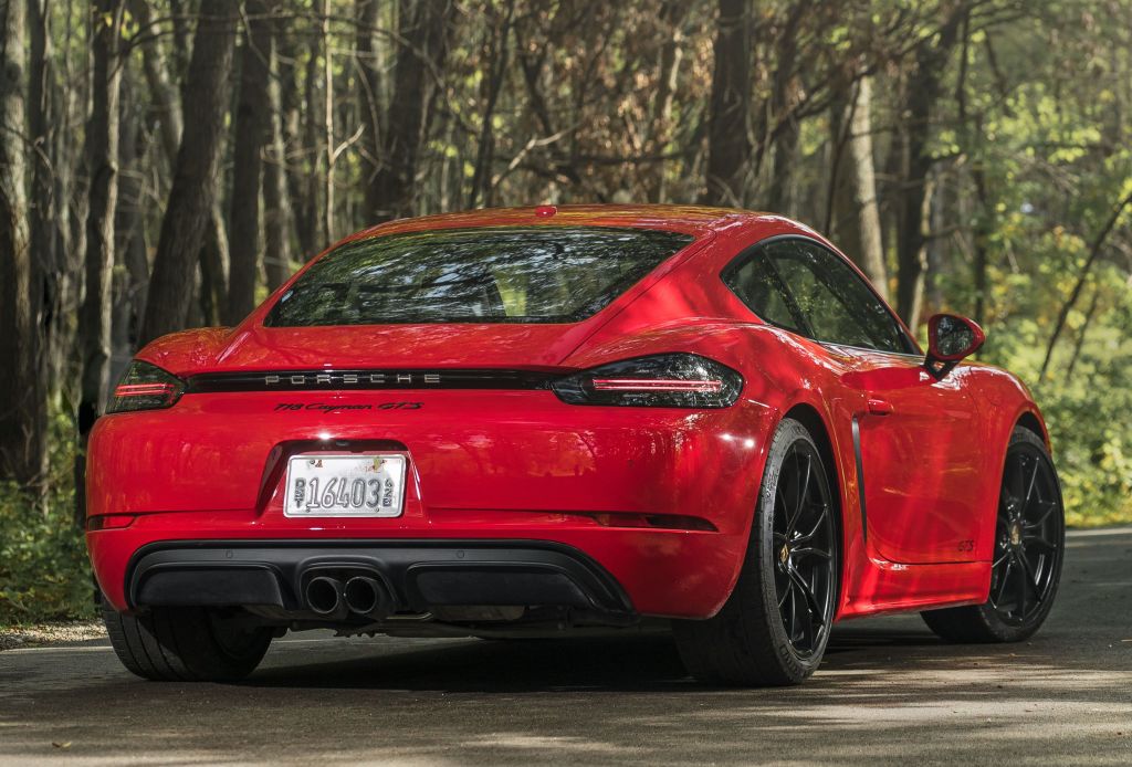 Porsche 718 Cayman Gts photo 17