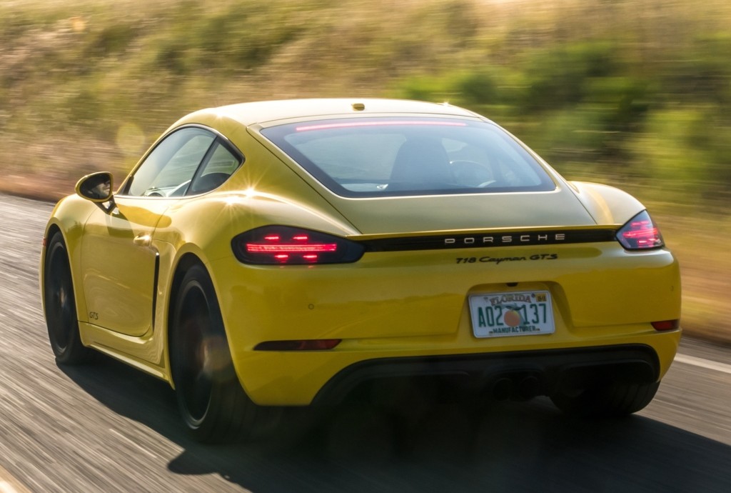 Porsche 718 Cayman Gts photo 19