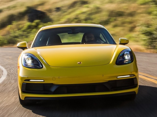 Porsche 718 Cayman Gts photo 21