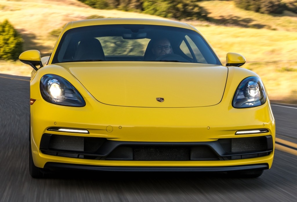 Porsche 718 Cayman Gts photo 8