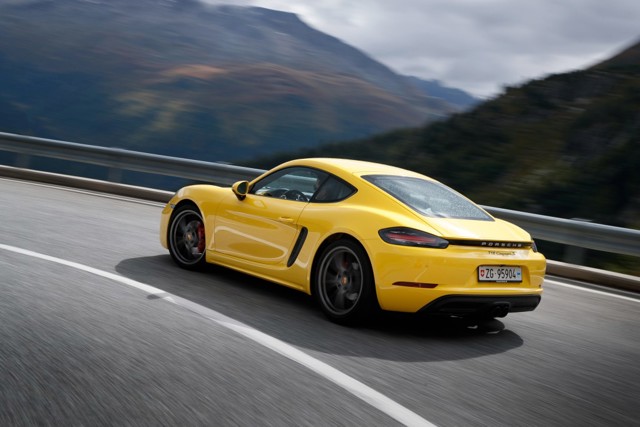 Porsche 718 Cayman S foto 21