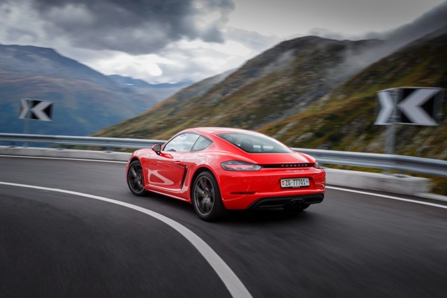 Porsche 718 Cayman S foto 23