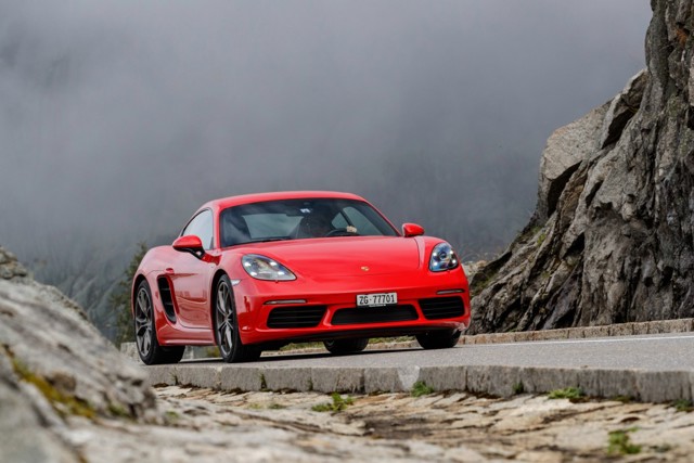 Porsche 718 Cayman S foto 24
