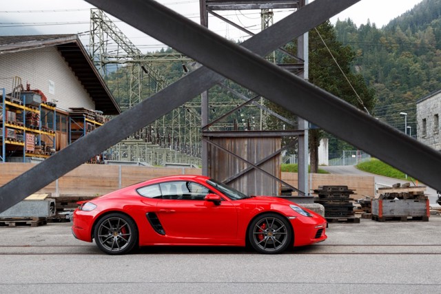 Porsche 718 Cayman S foto 26